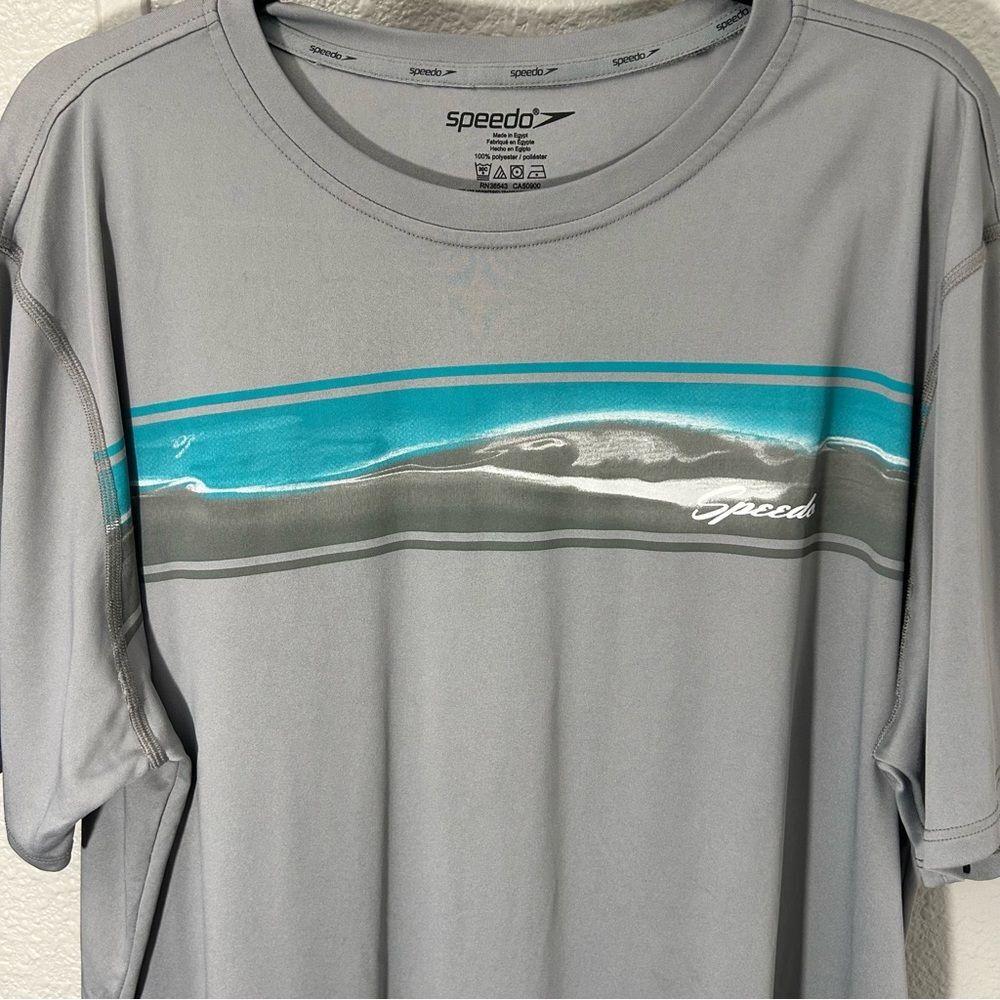 Speedo Men's TurboDRI UPF 50+ Graphic Swim T-Shirt Size XL - Picture 3 of 9